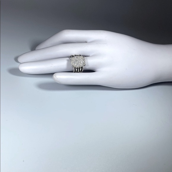 David Yurman Rising Tides Ring with Diamonds SZ:8! - Picture 7 of 12
